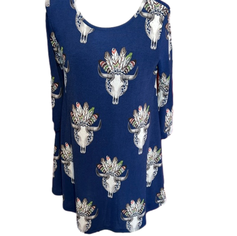 NWOT Peach Love California Southwest Skull and Feathers Print Long Sleeve Dress